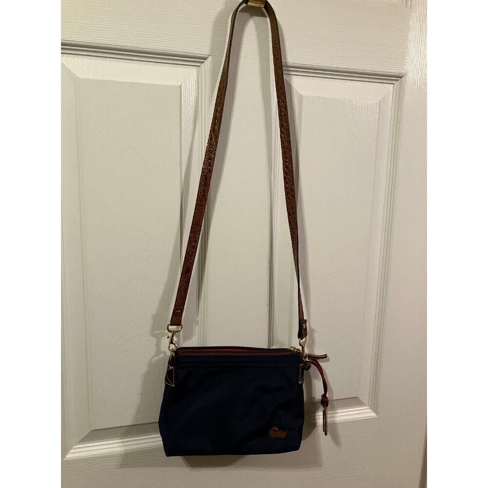 Dooney & Bourke Navy Blue Medium Size Cross body Pouchette Shoulder Bag Wallet
